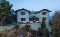 The colonial Manek Manor