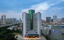 Atour Hotel Zhengzhou Zhenghongcheng Huayuan Road