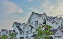 Setia Alam SCCC  swimming pool Projector House