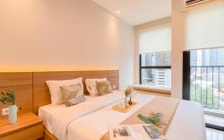 Comfy Studio at Ciputra World 2 Apt By Travelio
