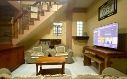 Baguio Mountain Villa View. 3 Spacious bedrooms