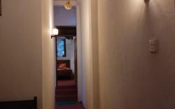 Prince Lanka white wave