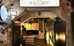 Original Maya Bric