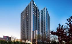 Atour Hotel Tianjin Binhai West Railway Station