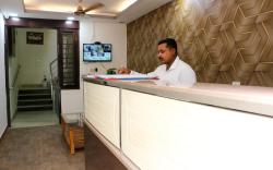 Vinayak Stay Sector 43