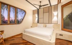 BAZ Studio 11 · Elegant 1BR Loft with Ar · Elegant 1BR Loft with art Deco