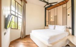 BAZ Villa 12 Studio 2 · L · Elegant 1BR Loft with Art Deco Flair, Shared pool