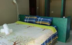 A/C KING BED WITH KITCHEN RUBBER GARDEN QUIET HOME