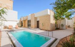 Portal Chalets With Private Pool - Al-Rawda (R5)