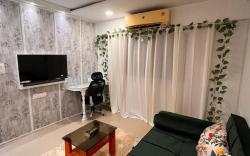 Carter Bay –  Peaceful Stay Near the Shore, Bandra