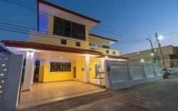 Beerry Raweewan pool villa 