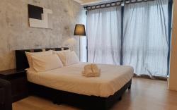 2-4pax Stylish Lily Studio Revo Pavilion Bkt Jalil