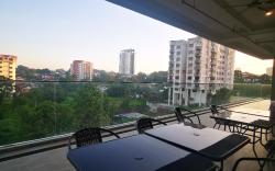 Large 2 Bedroom Suite near Legoland