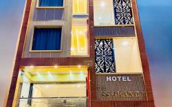 The SS Grand Near Taj Mahal