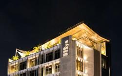 SeSaya Poshtel & Bistro