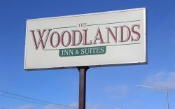Woodland Inn & Suites