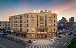 免费提供简餐和美式咖啡的酒店，将咖啡馆的元素就酒店融合，不一样的住宿体验