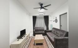Luq's Homestay (Muslim only)