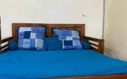 Ideal Hotel in posh Vasant Vihar BIG 1110 sq ft