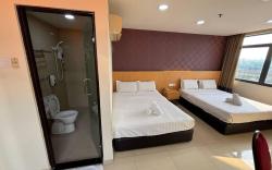 Signature Hotel Puchong FamilySuite LRT 35