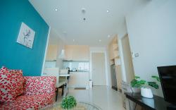 Grand Caribbean Condo Pattaya G1908 : Pool View