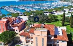 SUITA MARINA - Near Beach with Terrace & Parkings