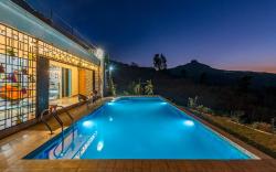 CosmicStays The Sundowner - Pool Villa near Pawna