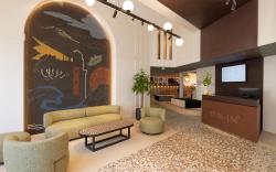 Bizipoz Hotel
