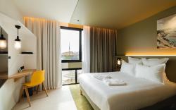 Bizipoz Hotel
