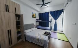 Astoria | Pool | Wifi | 3Bed | +3sleep mat | 7pax