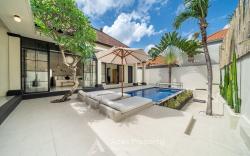 Central 3BR Villa Lolla Canggu