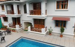 Coastal Suites Apart-hotel