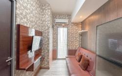 Modern Suites 1BR Tamansari Prospero By Travelio