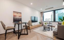 Xintiandi 2Bedroom Apt with Swimming Pool & Gym