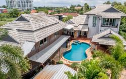 Royal Boat Pool Villa-Pattaya’s Hidden Gem