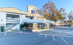Motel 6 San Jose, CA - Convention Center