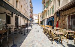 Residence Avaton - Bedroom Balcony  Cannes Palais 