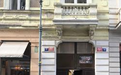 Apartment House - The Modern Flat