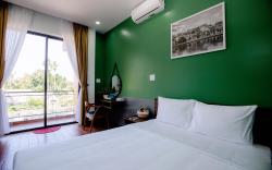 RAON Old Quarter Hotel