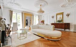 Luxurious flat - 4BD/8P - Arc de Triomphe