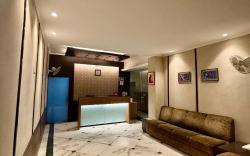 Status Business Hotel
