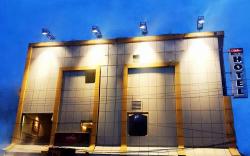 Status Business Hotel
