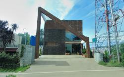 Collection O 140 Sholas Residency