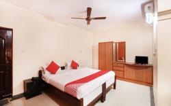 OYO 30479 GREEN WOOD RESORT
