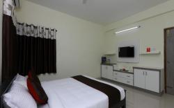 OYO 10123 The Posh Residency