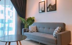 Mykey The Wave Residence A-23-15