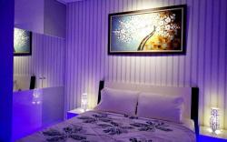 Centralpark mall Madison park apartment Free WIFI