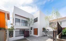“A Nice Day” Modern Luxury Private Pool Villa