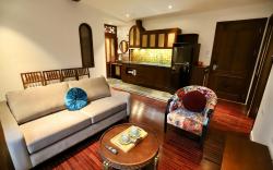 Maison Nha 51 Quang Khanh