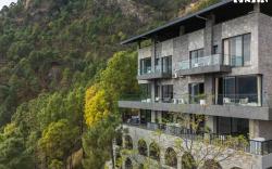 StayVista at Uno @ The Himalayan Den